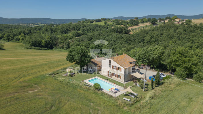 Image No.11-5 Bed Country House for sale