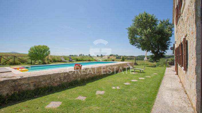 Image No.15-5 Bed Country House for sale