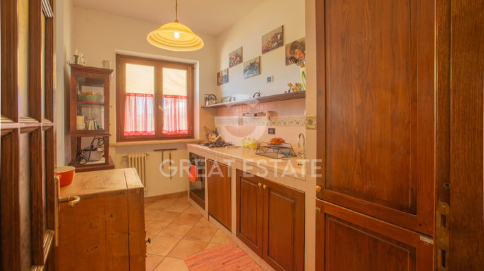 Image No.22-5 Bed Country House for sale