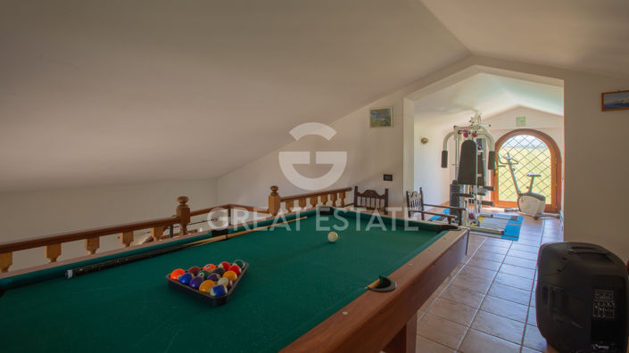 Image No.44-5 Bed Country House for sale