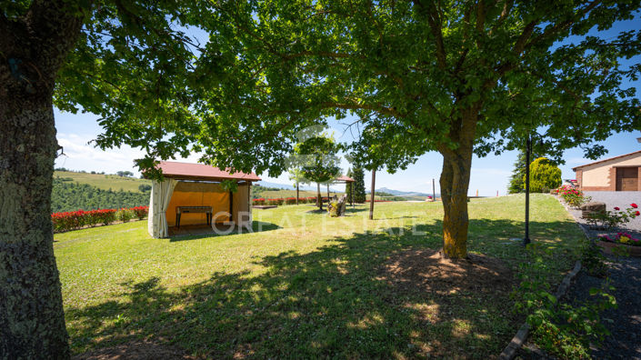 Image No.12-6 Bed Country House for sale