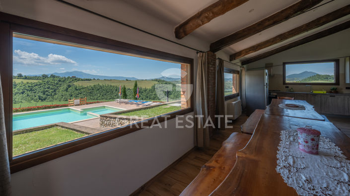 Image No.15-6 Bed Country House for sale