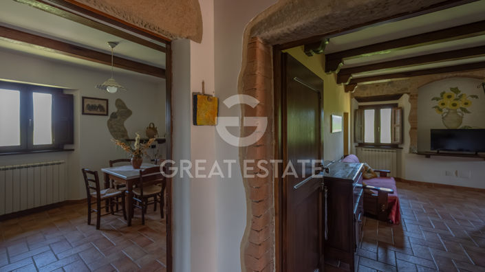 Image No.18-6 Bed Country House for sale