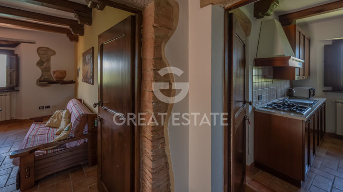 Image No.19-6 Bed Country House for sale