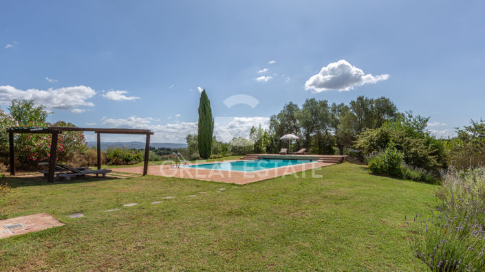 Image No.22-4 Bed Country House for sale