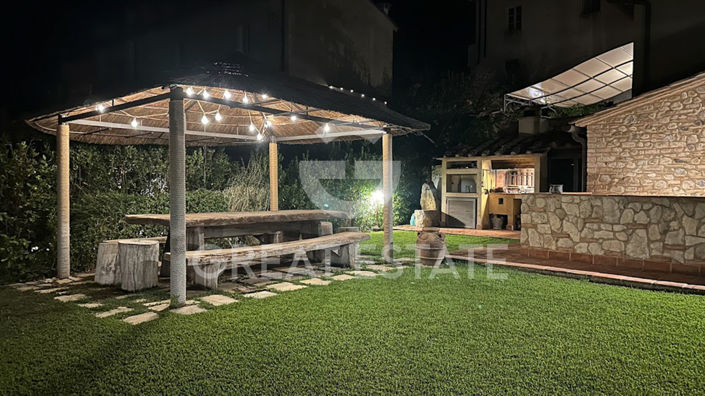 Image No.13-1 Bed Country House for sale