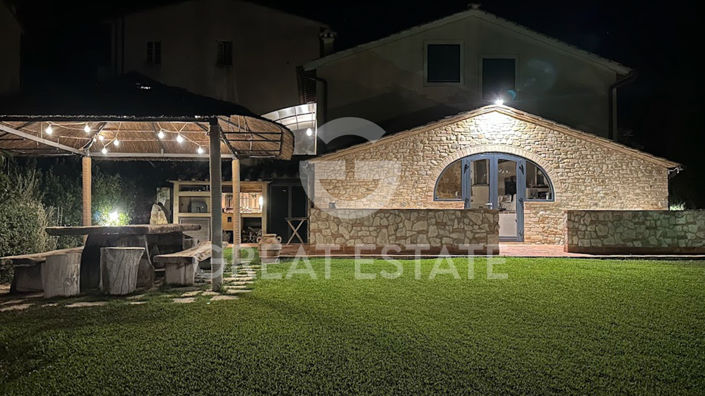 Image No.14-1 Bed Country House for sale