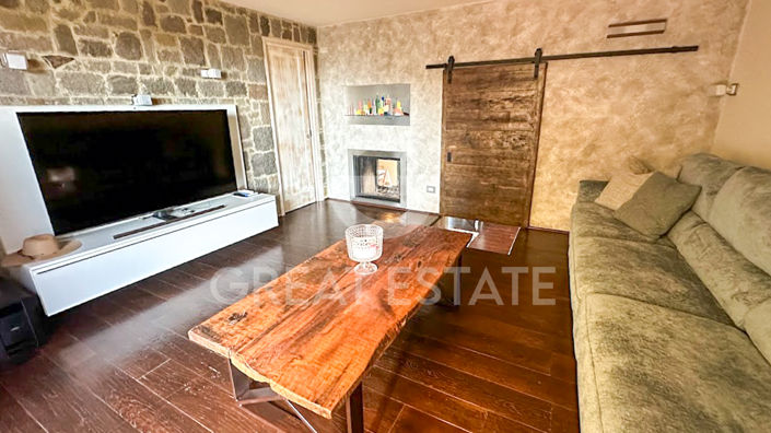 Image No.36-1 Bed Country House for sale