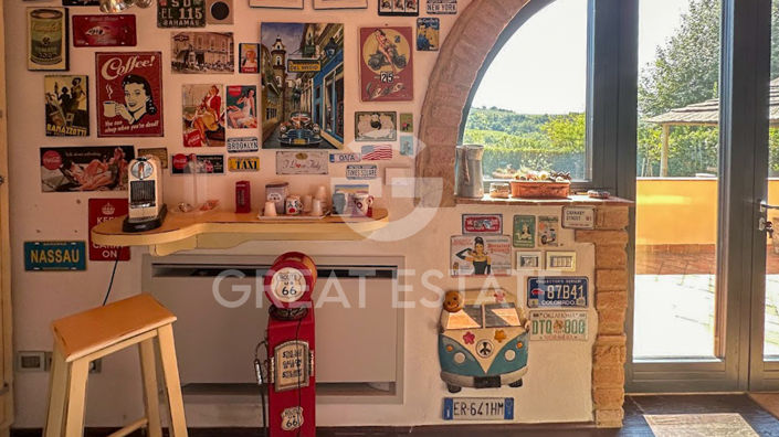 Image No.40-1 Bed Country House for sale