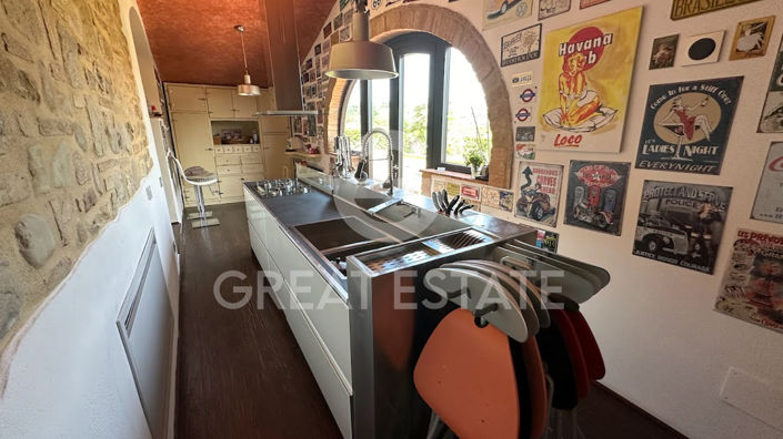 Image No.41-1 Bed Country House for sale