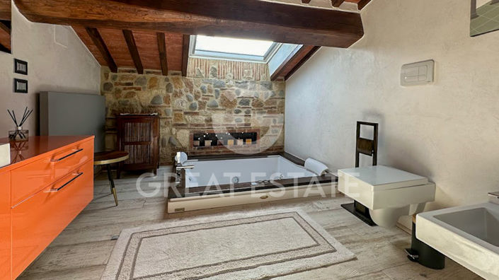 Image No.47-1 Bed Country House for sale