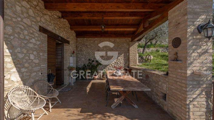 Image No.10-4 Bed Country House for sale