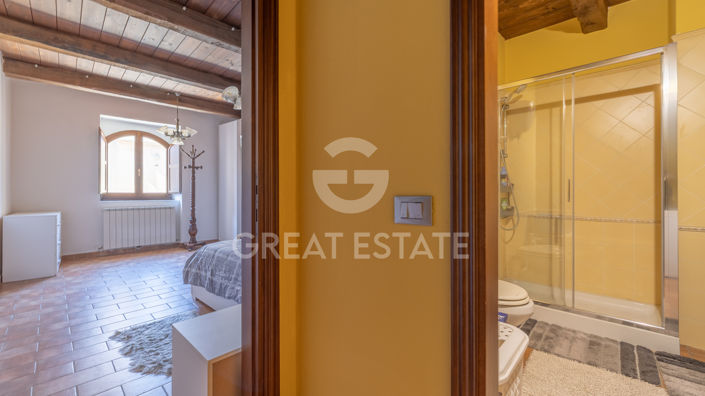 Image No.43-4 Bed Country House for sale