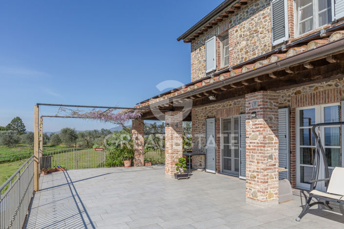 Image No.11-3 Bed Country House for sale