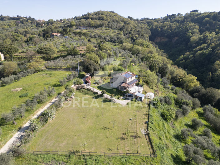 Image No.29-3 Bed Country House for sale