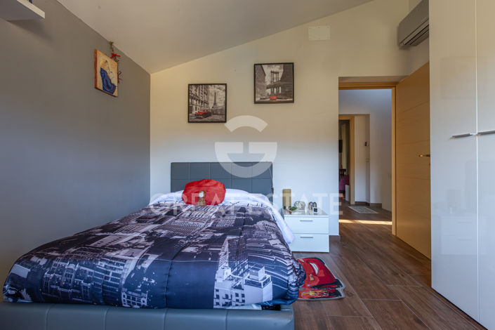 Image No.37-3 Bed Country House for sale