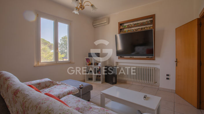 Image No.15-4 Bed Villa for sale