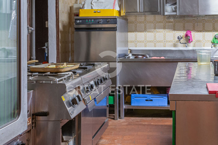 Image No.27-13 Bed Country House for sale