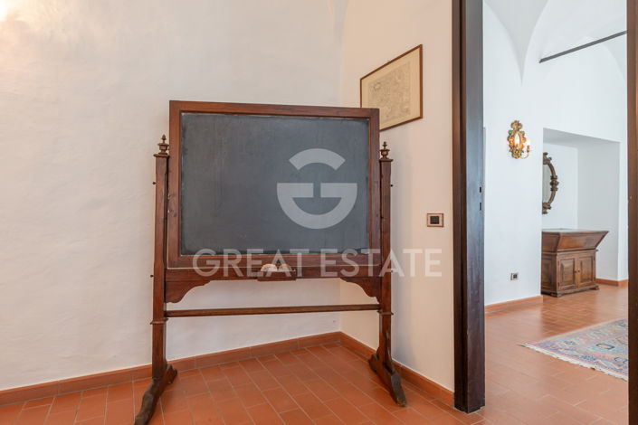 Image No.36-13 Bed Country House for sale