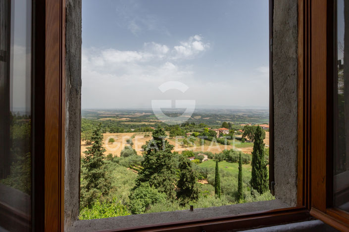 Image No.49-13 Bed Country House for sale