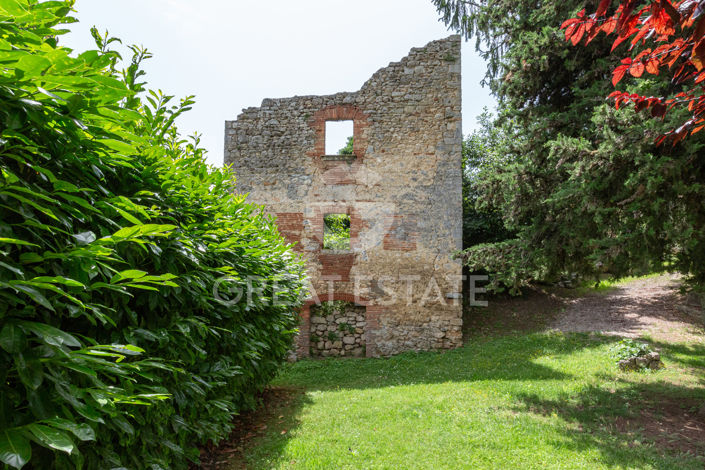 Image No.54-13 Bed Country House for sale