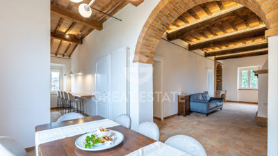 vendesi-villa-di-prestigio-in-toscana-siena-s