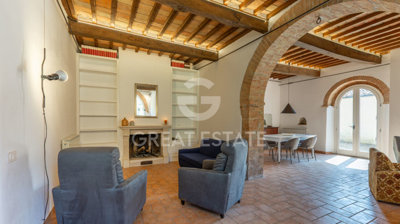 vendesi-villa-di-prestigio-in-toscana-siena-s