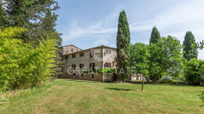 Image No.14-13 Bed Country House for sale