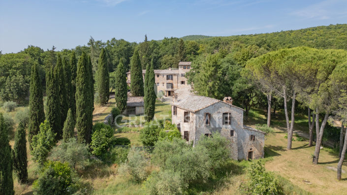 Image No.28-13 Bed Country House for sale