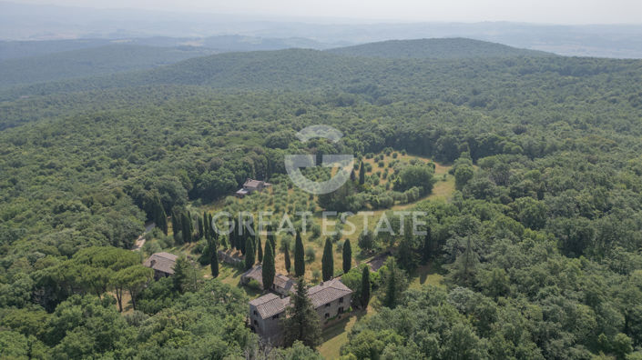 Image No.30-13 Bed Country House for sale