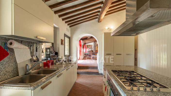 Image No.39-13 Bed Country House for sale