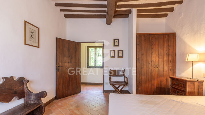 Image No.47-13 Bed Country House for sale