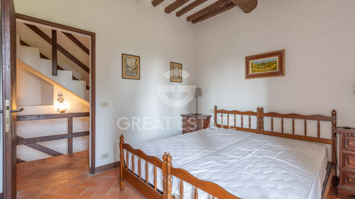 Image No.51-13 Bed Country House for sale