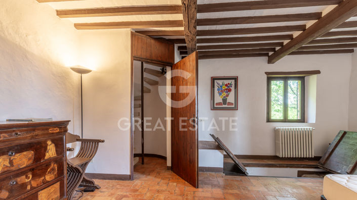 Image No.52-13 Bed Country House for sale