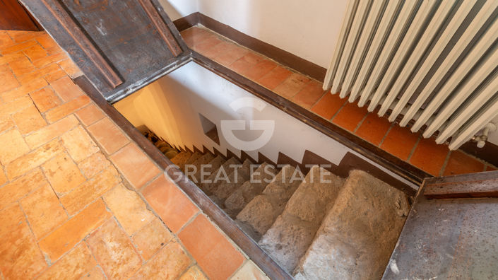 Image No.53-13 Bed Country House for sale