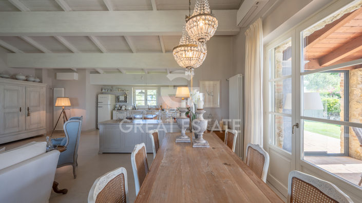 Image No.2-Maison de campagne de 5 chambres à vendre à Magliano in Toscana