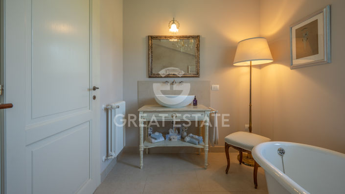 Image No.37-Maison de campagne de 5 chambres à vendre à Magliano in Toscana