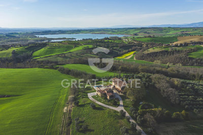 vendesi-rustico-casale-in-umbria-perugia-cast