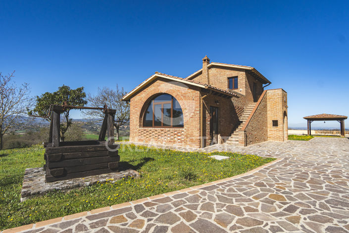 Image No.13-12 Bed Country House for sale