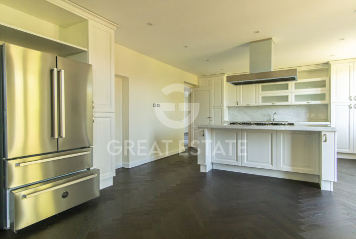 Image No.39-12 Bed Country House for sale