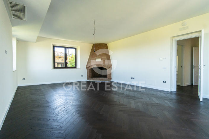 Image No.41-12 Bed Country House for sale