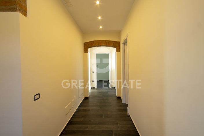 Image No.43-12 Bed Country House for sale