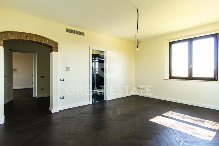 Image No.48-12 Bed Country House for sale