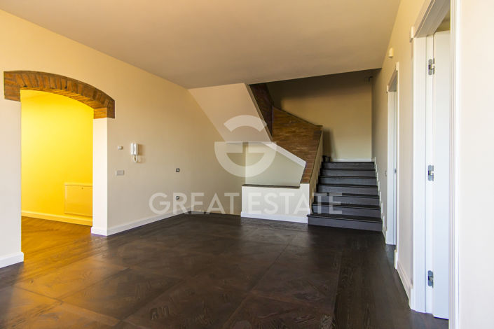 Image No.50-12 Bed Country House for sale