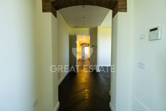 Image No.53-12 Bed Country House for sale