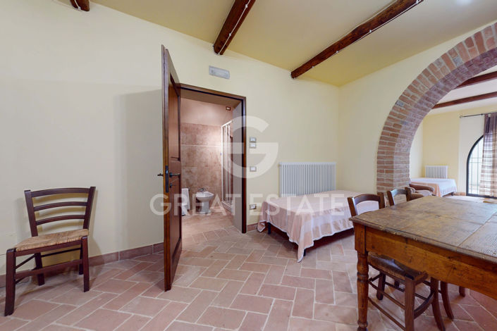 Image No.18-Maison de campagne de 5 chambres à vendre à Castiglione del Lago