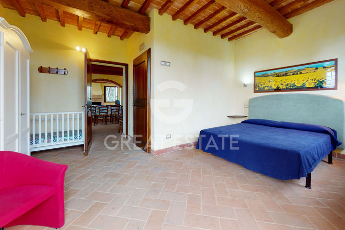 Image No.28-Maison de campagne de 5 chambres à vendre à Castiglione del Lago