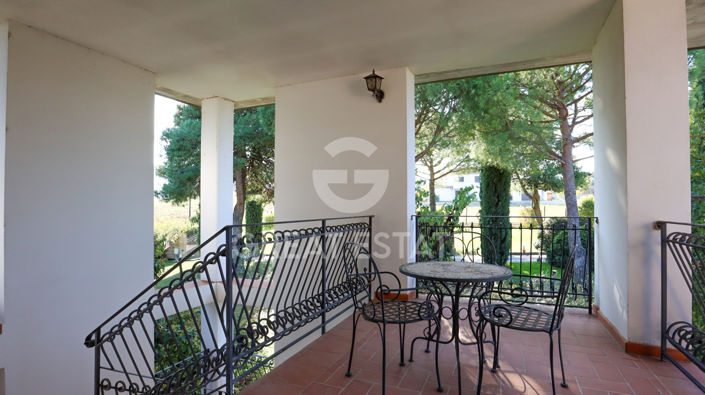 Image No.11-3 Bed Villa for sale