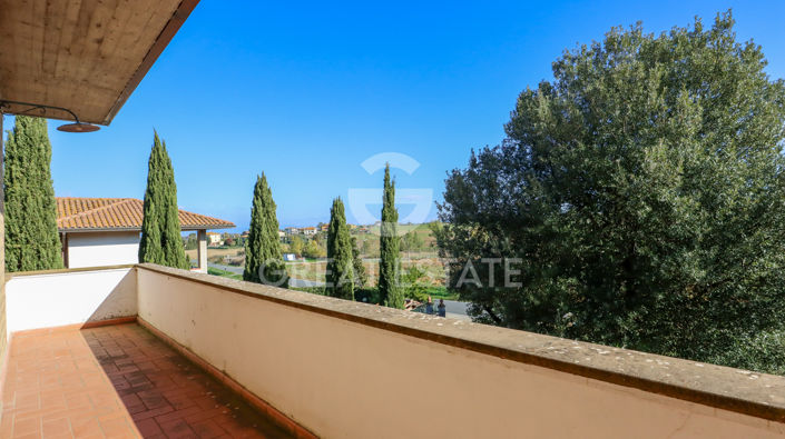 Image No.17-3 Bed Villa for sale