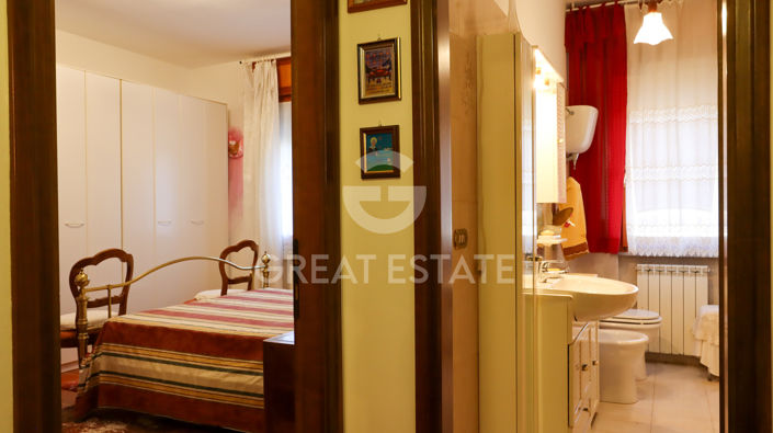 Image No.27-3 Bed Villa for sale